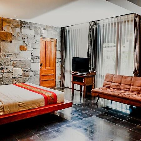 Warisan Heritage Boutique Hotel Solo Exteriör bild