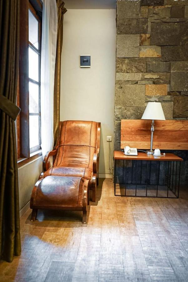Warisan Heritage Boutique Hotel Solo Exteriör bild